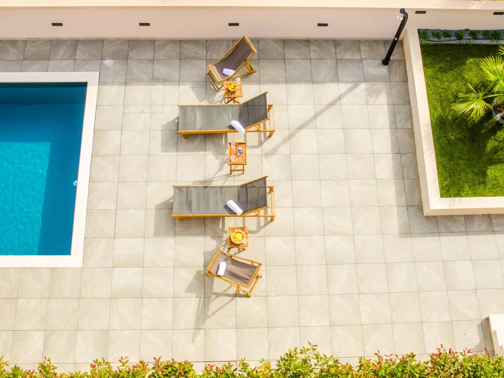 Garden Villa-Outside