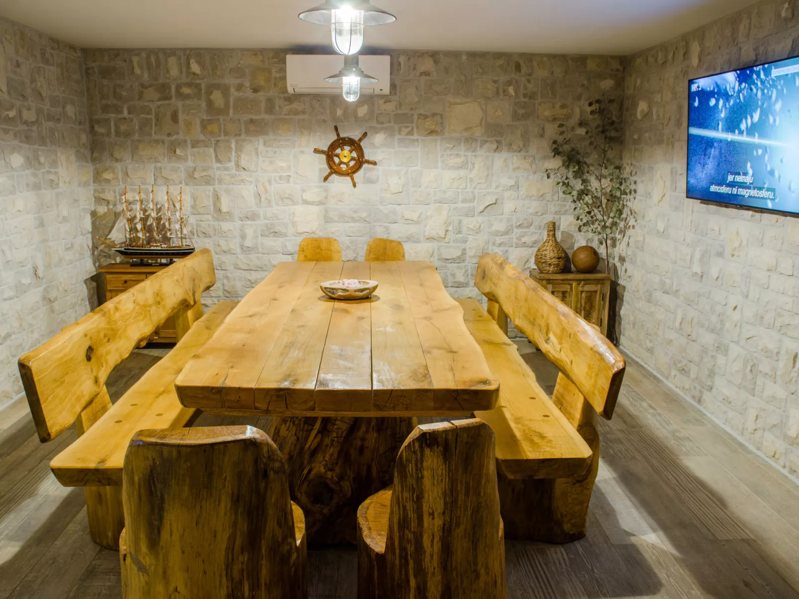 Garden Villa-Inside