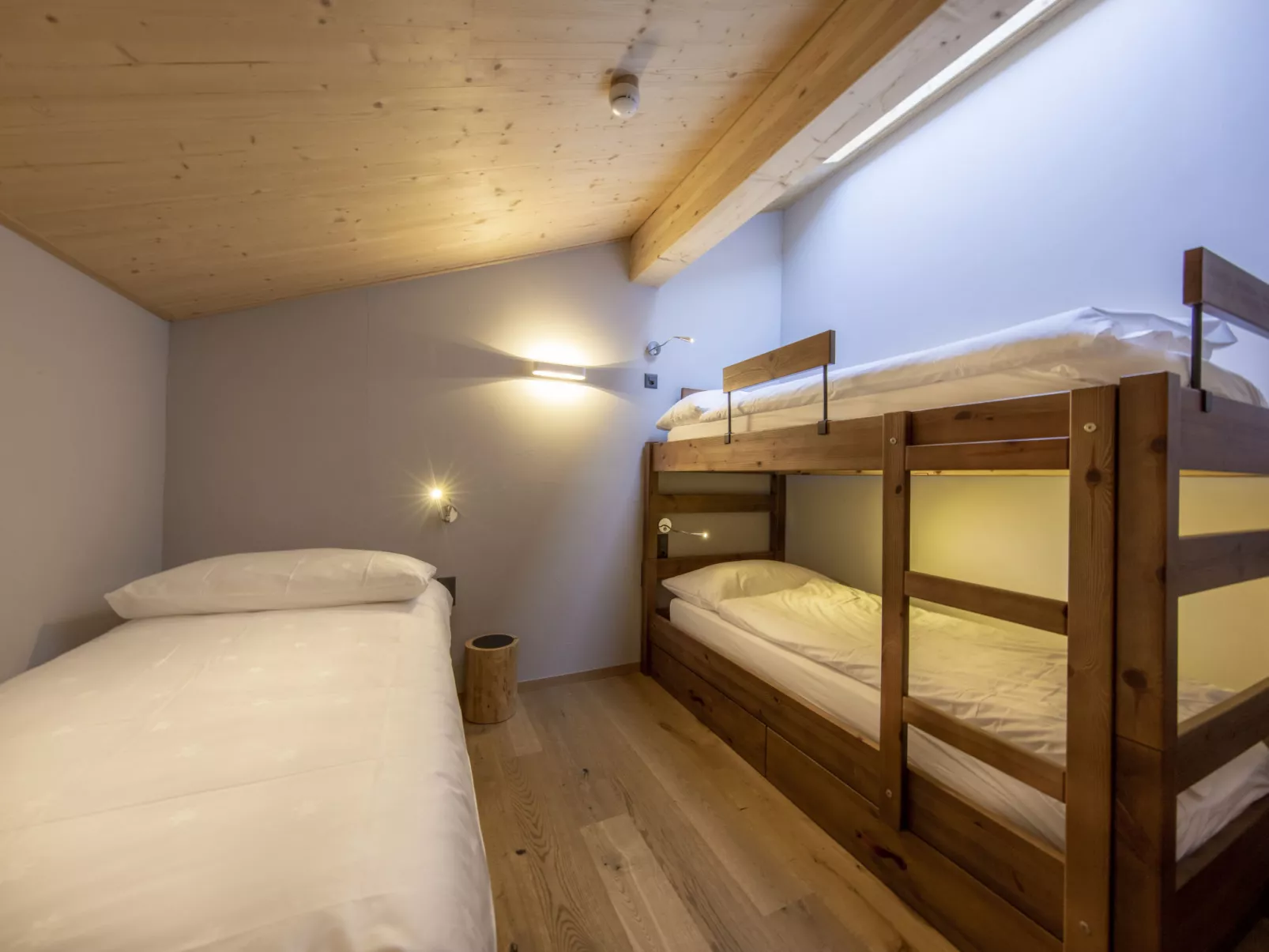 SWISSPEAK Resorts Vercorin-Inside