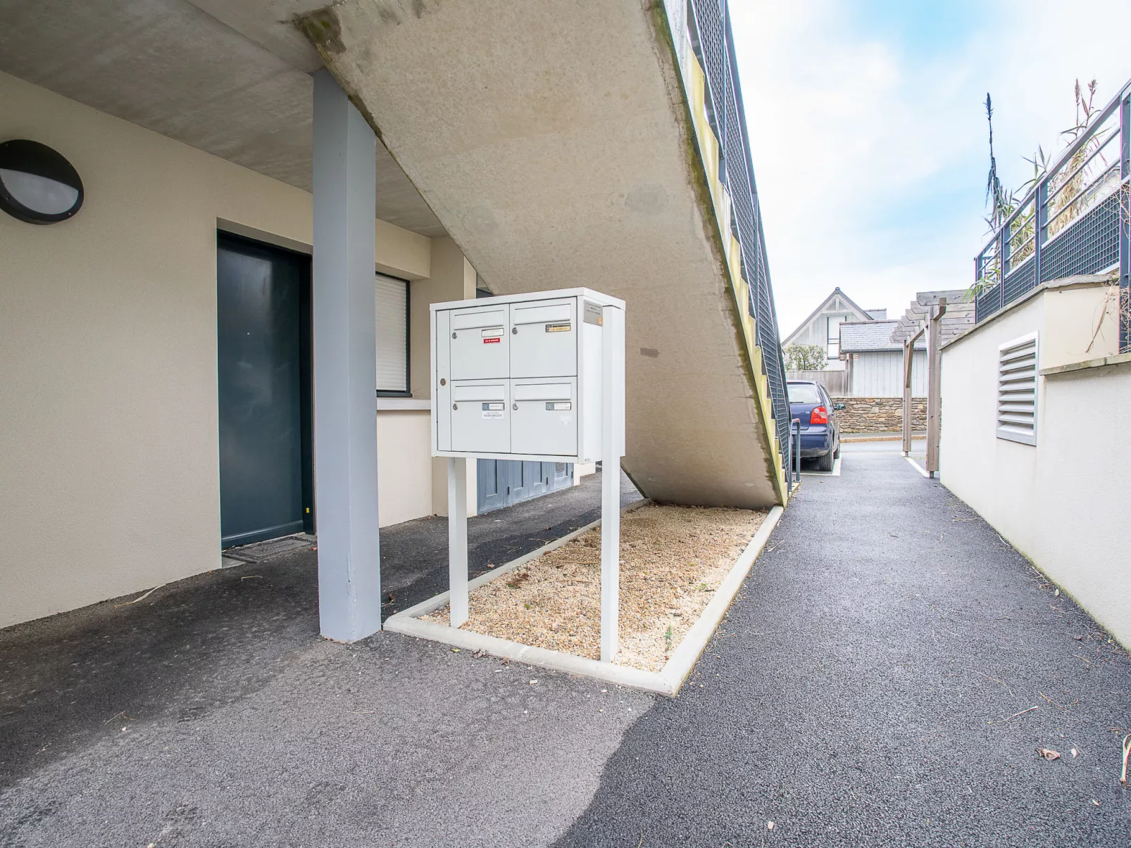 Domaine d'Augustin Apt B01-Outside