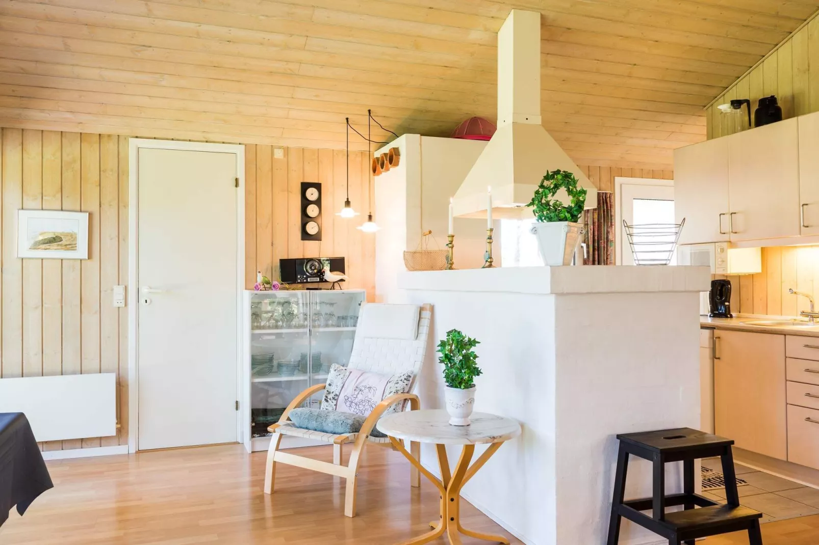 6 person holiday home in Saltum-Indoor