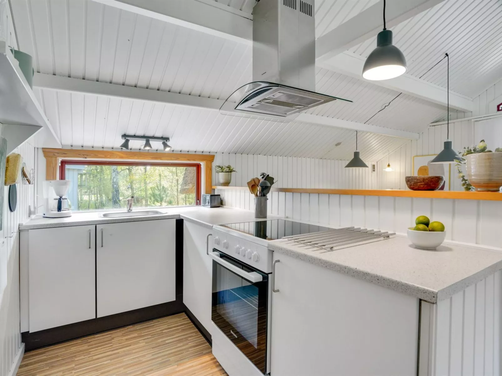 "Aghwith" - 1.2km from the sea-Inside