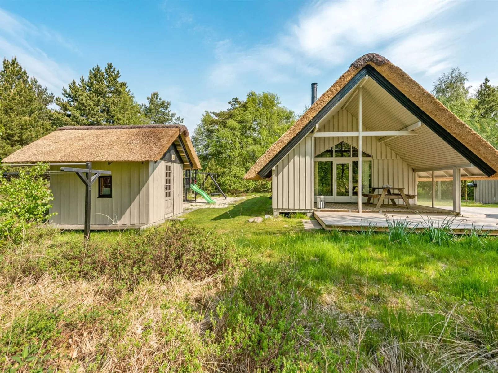 "Aghwith" - 1.2km from the sea-Outside