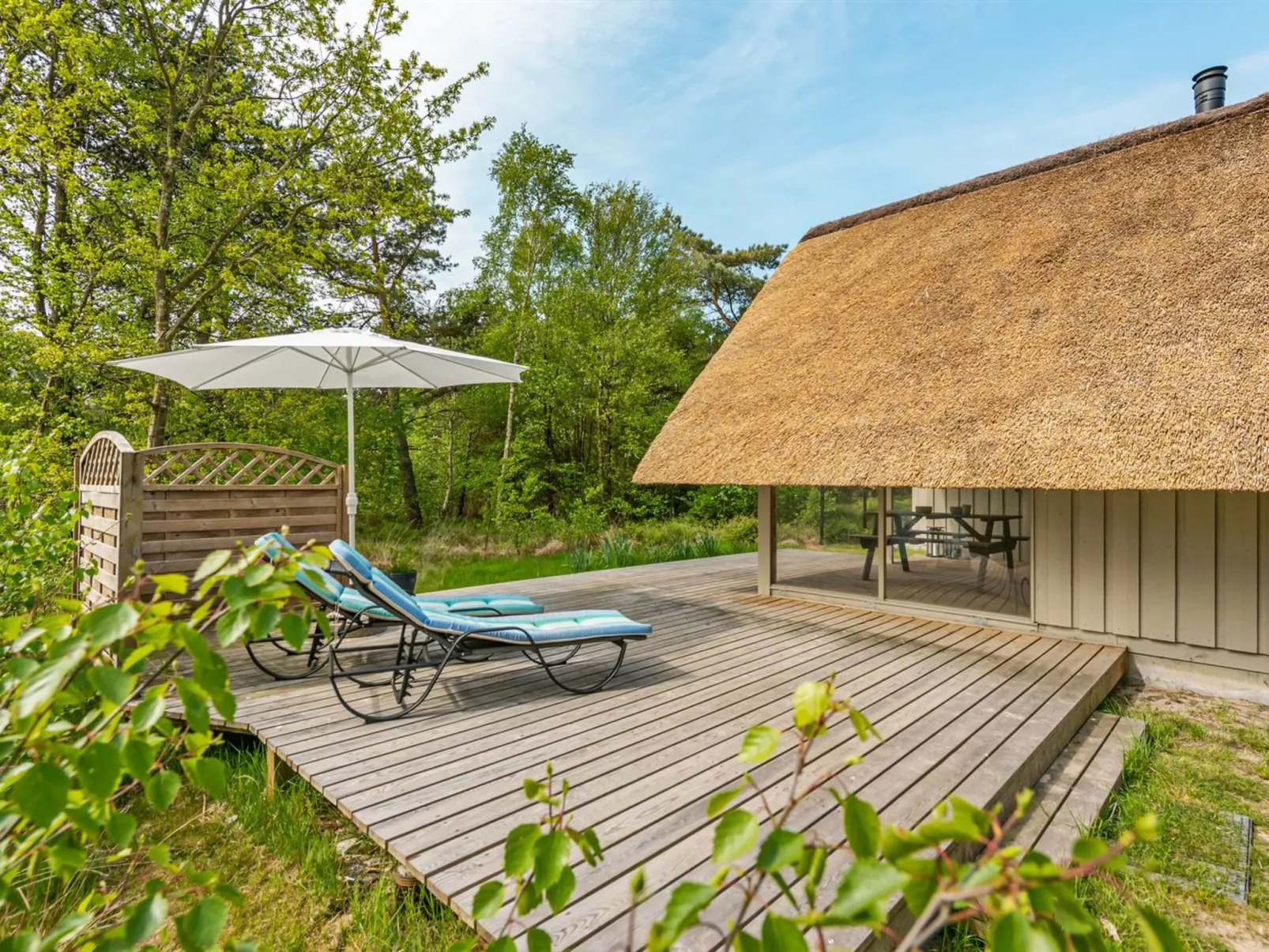 "Aghwith" - 1.2km from the sea-Outside