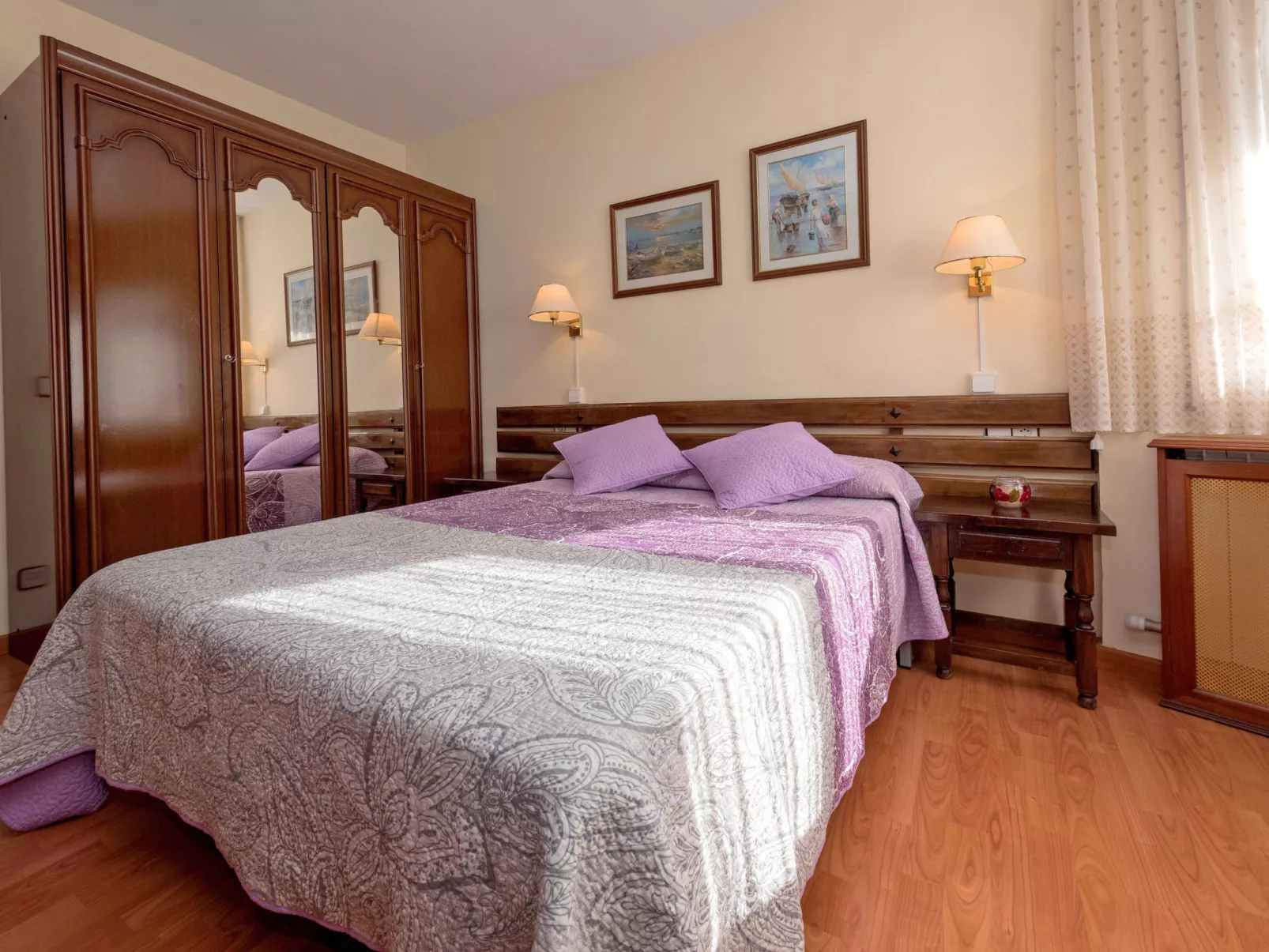 Edificio Blanqueries-Inside