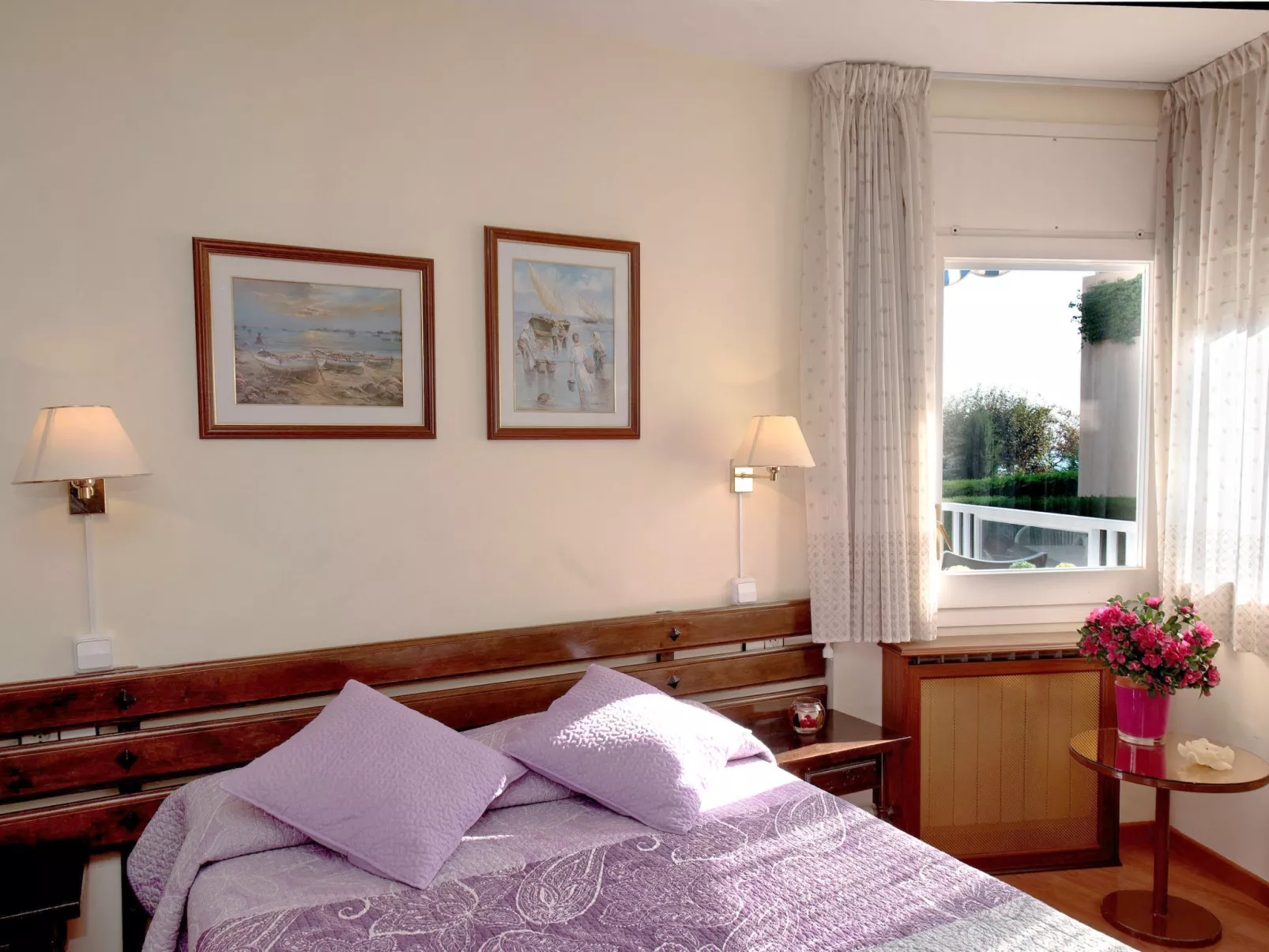 Edificio Blanqueries-Inside