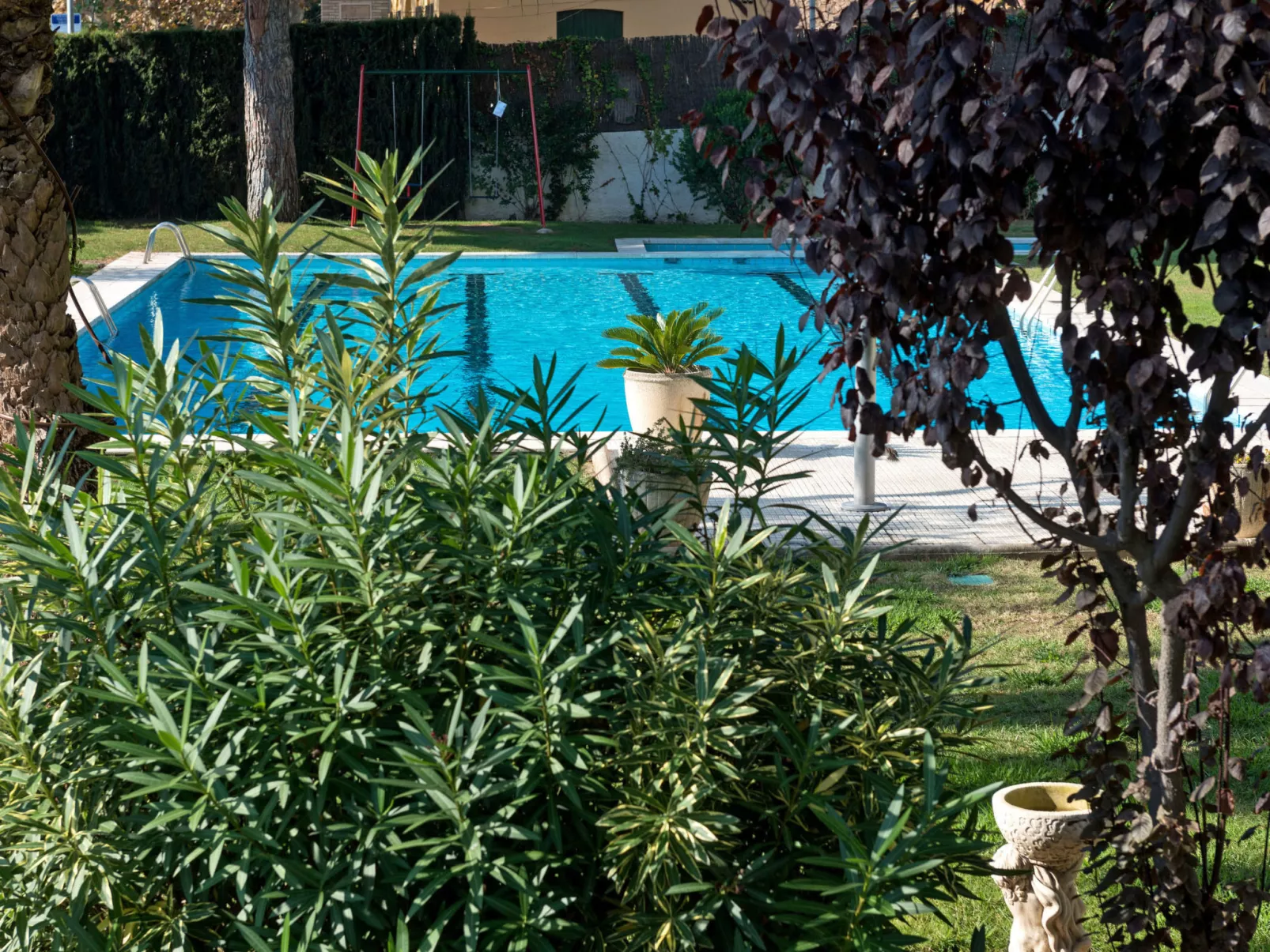 Edificio Blanqueries-Outside