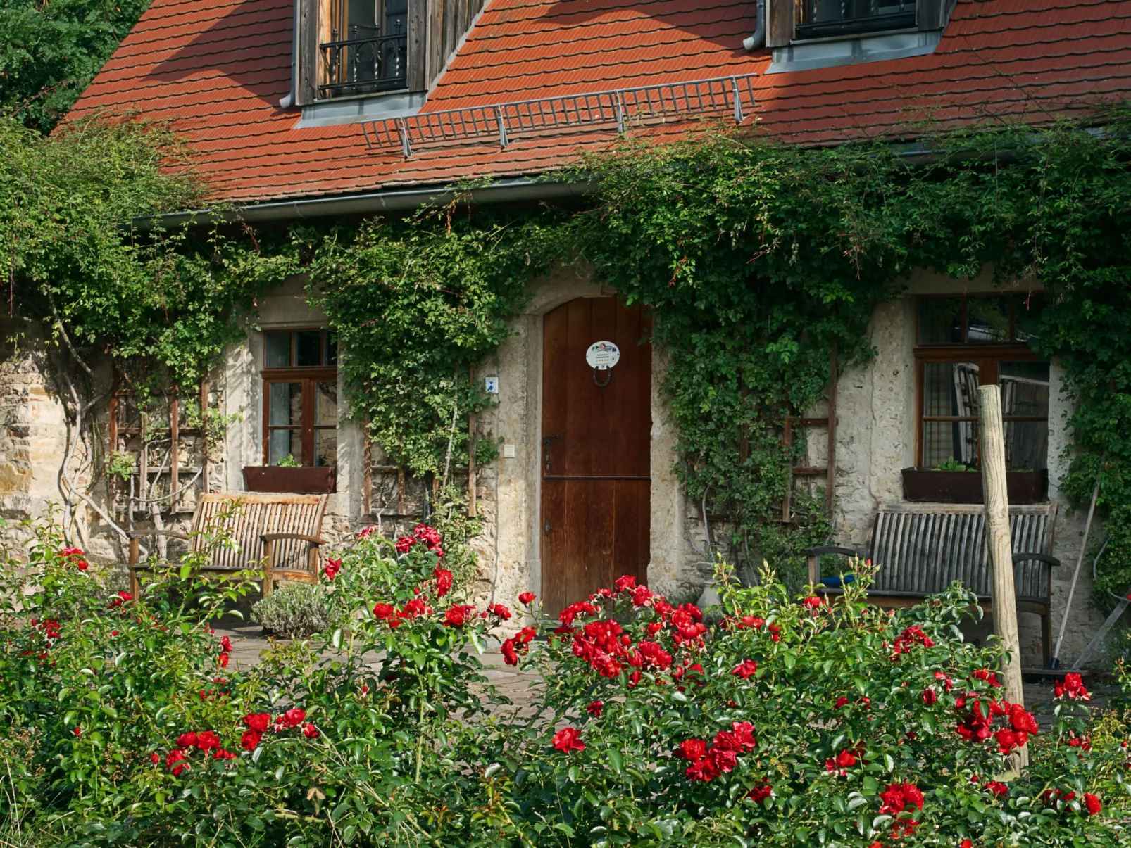 Rosencottage-Outside