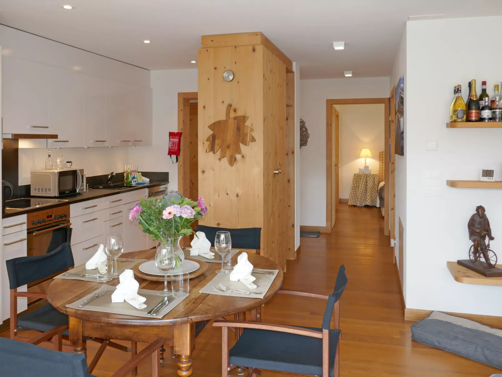 Chesa San Bastiaun B4-Inside
