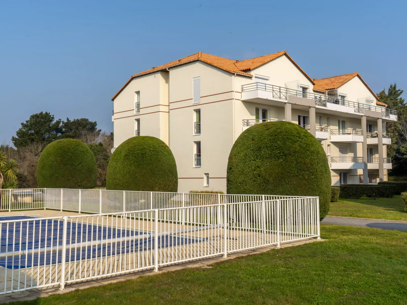Le Hameau du Golf-Draußen