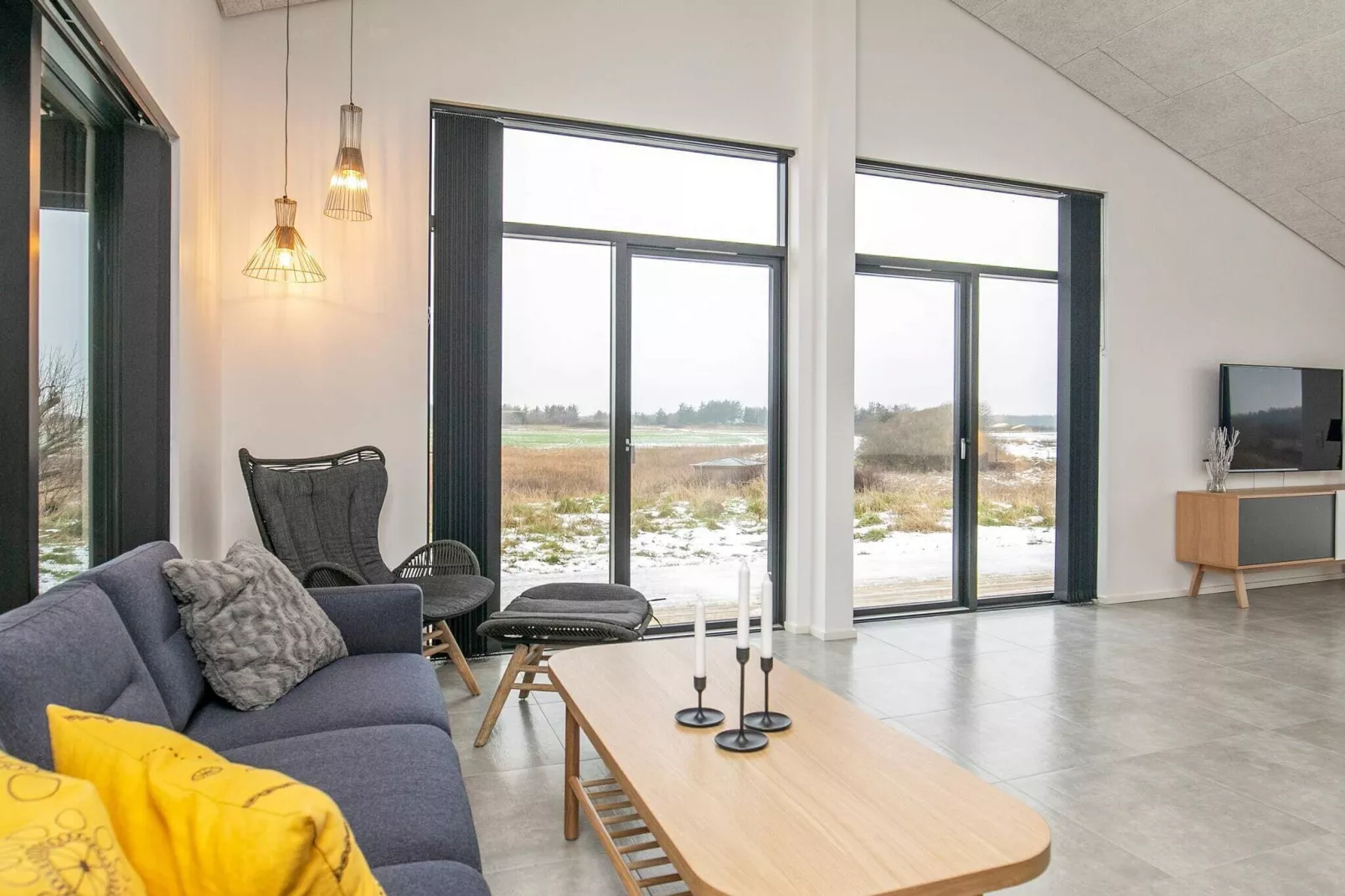 10 person holiday home in Løkken-Indoor