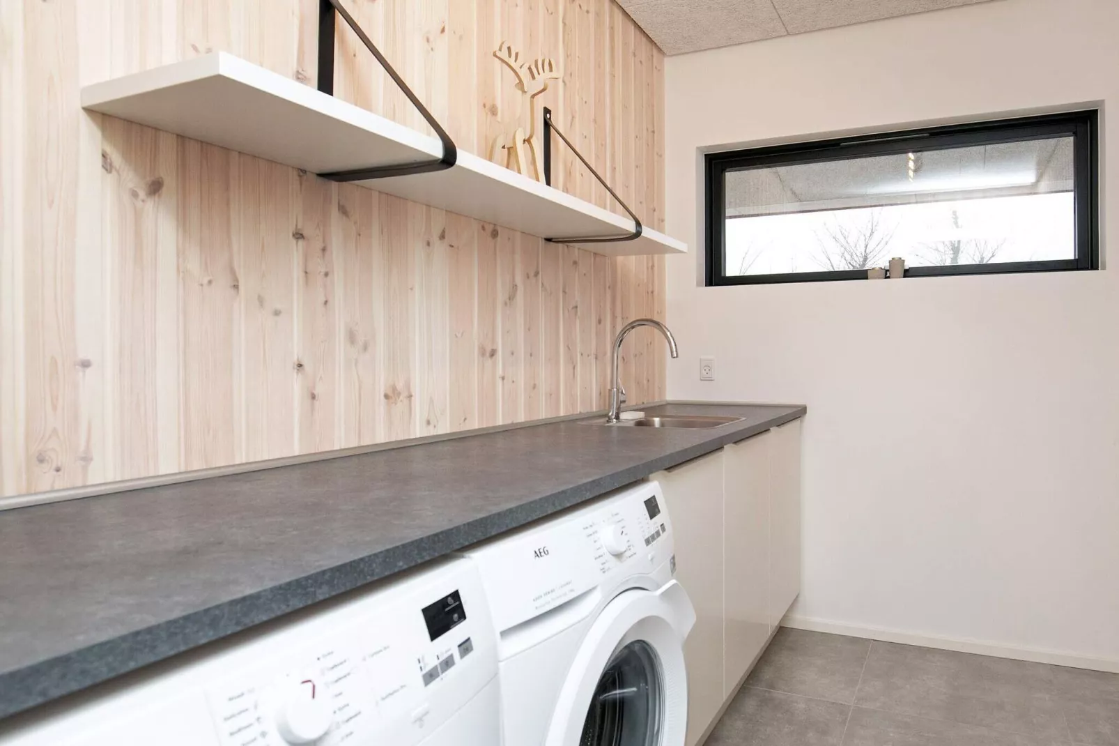 10 person holiday home in Løkken-Indoor