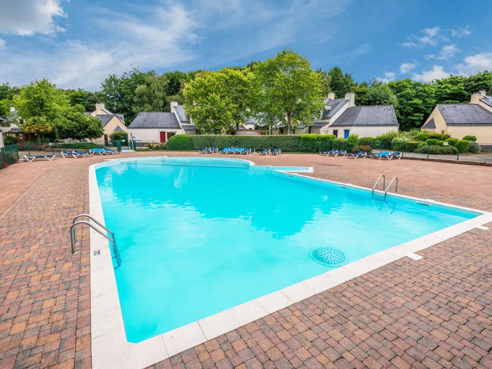 Les Cottages du Golf-Draußen