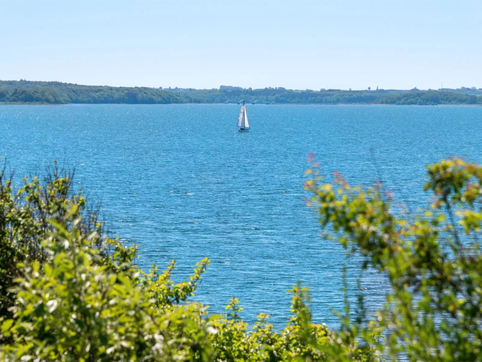 "Tobrjön" - 200m to the inlet-Draußen