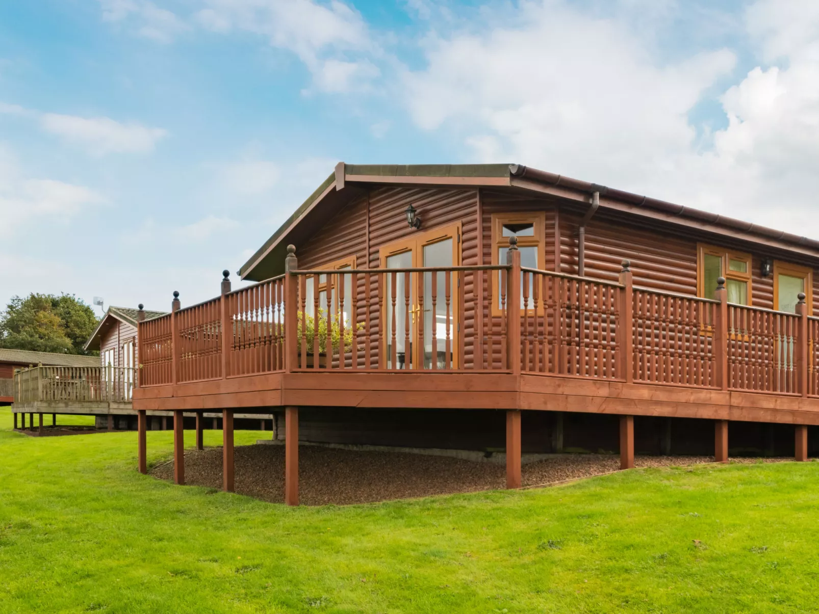 Loch Side Lodge 5-Outside