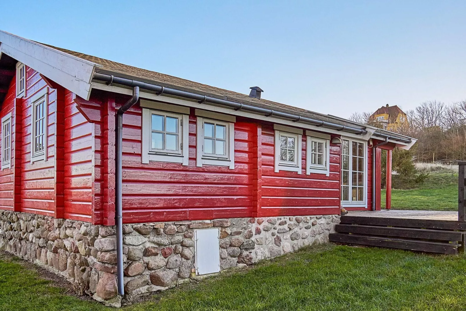 Panoramic Log Cabin in Sandvig-By Traum