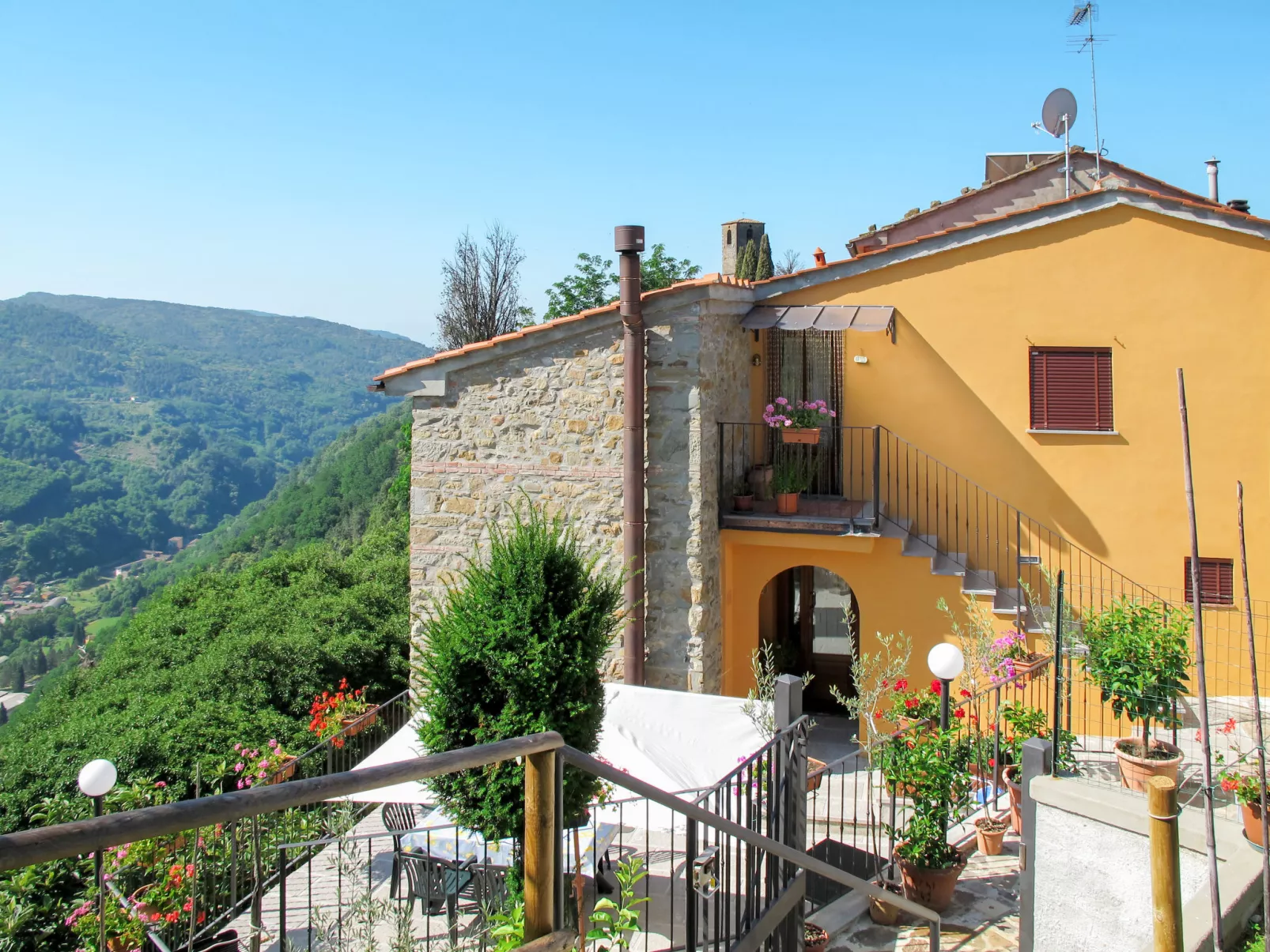 Poggetto 1-Outside