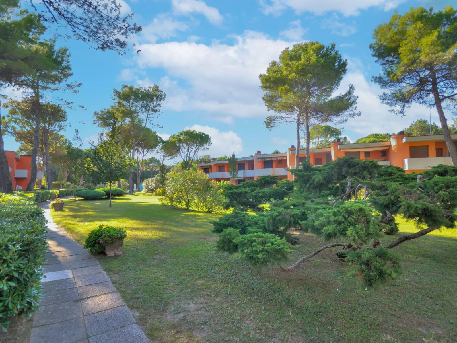 Villaggio White Star-Outside