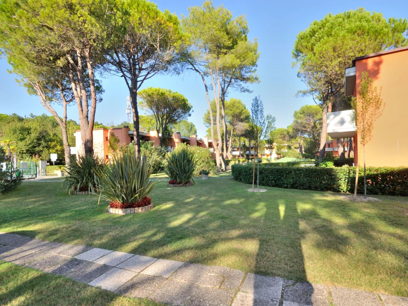 Villaggio White Star-Outside