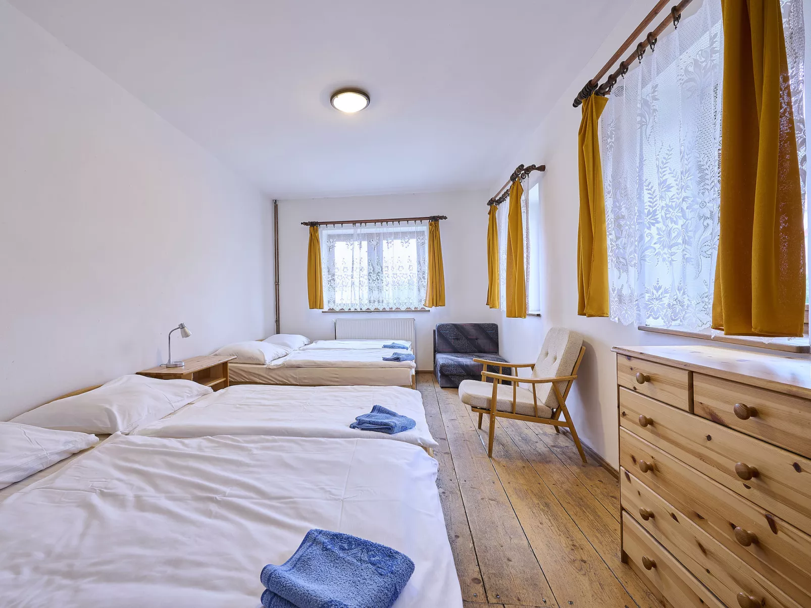 Zlatá Olešnice 122-Inside