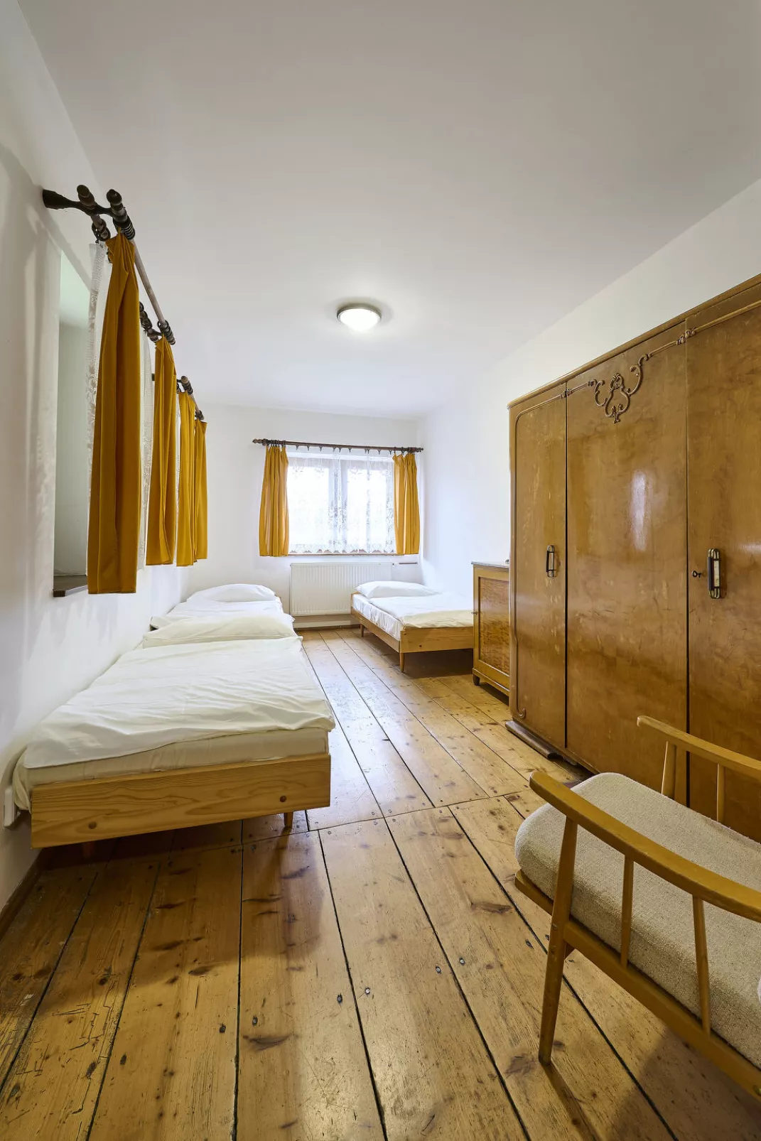 Zlatá Olešnice 122-Inside