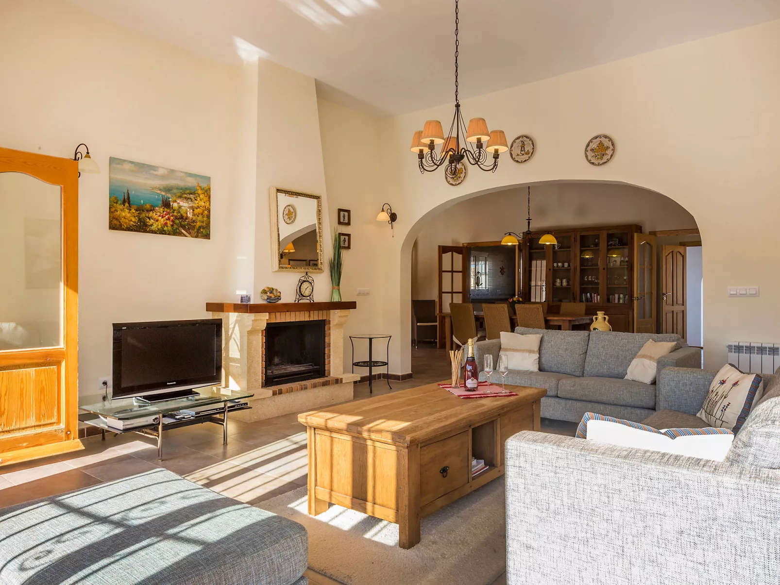 Casa Salvador-Inside