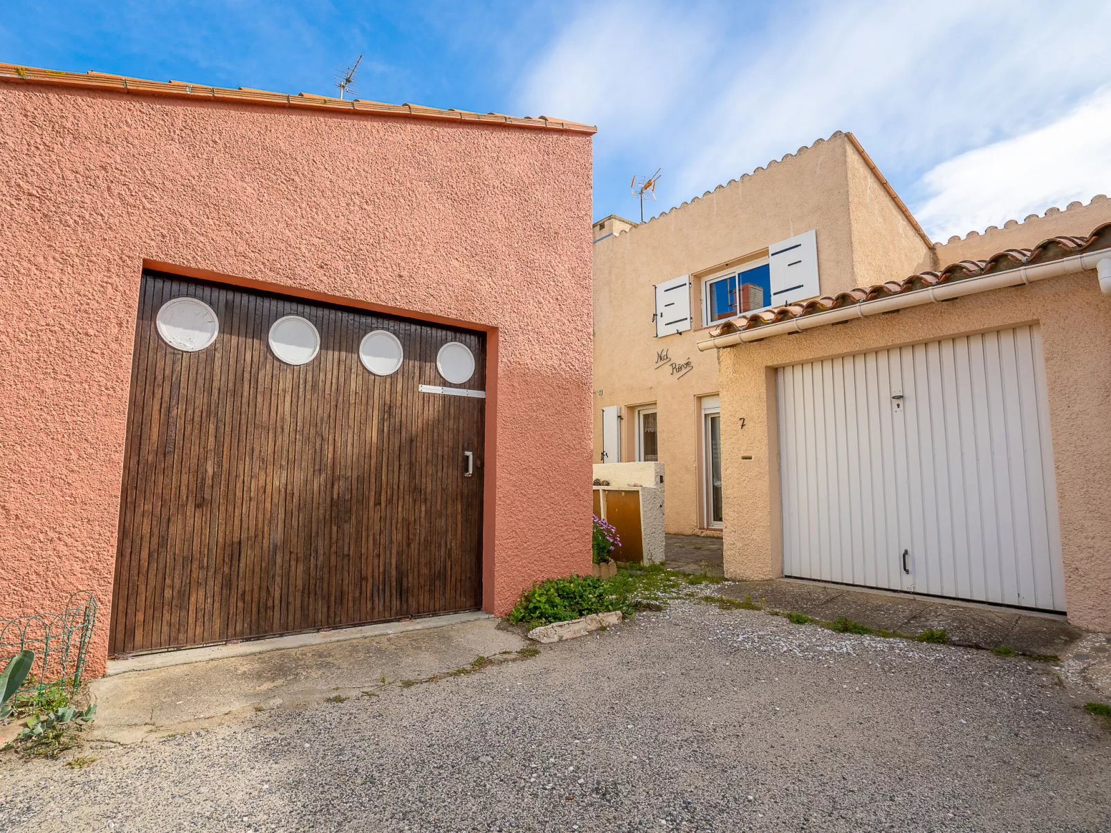 Les Villas de l'Aygual-Outside