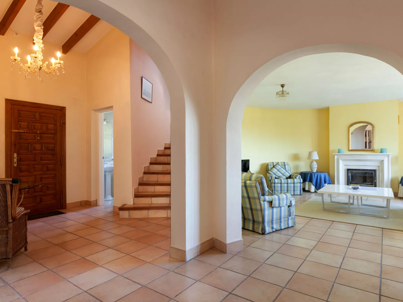 Villa Da Vinci-Inside