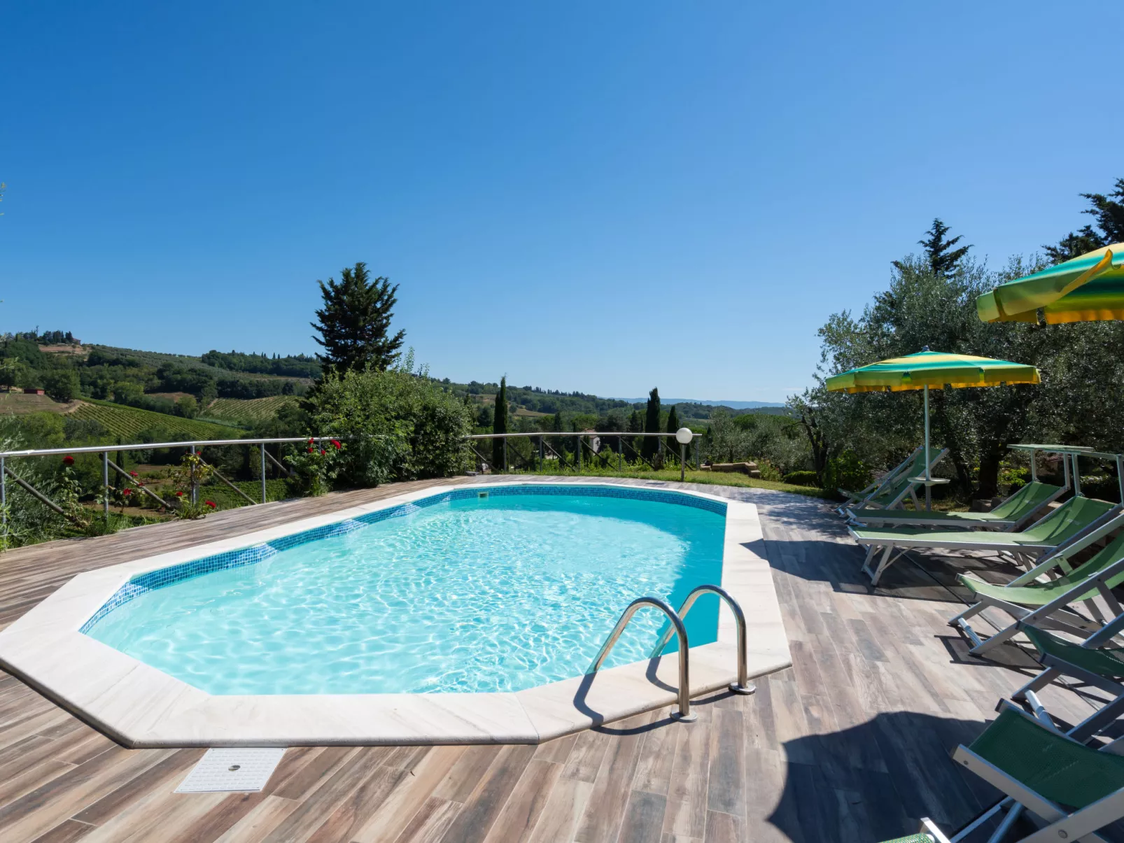 Il Sangiovese-Outside