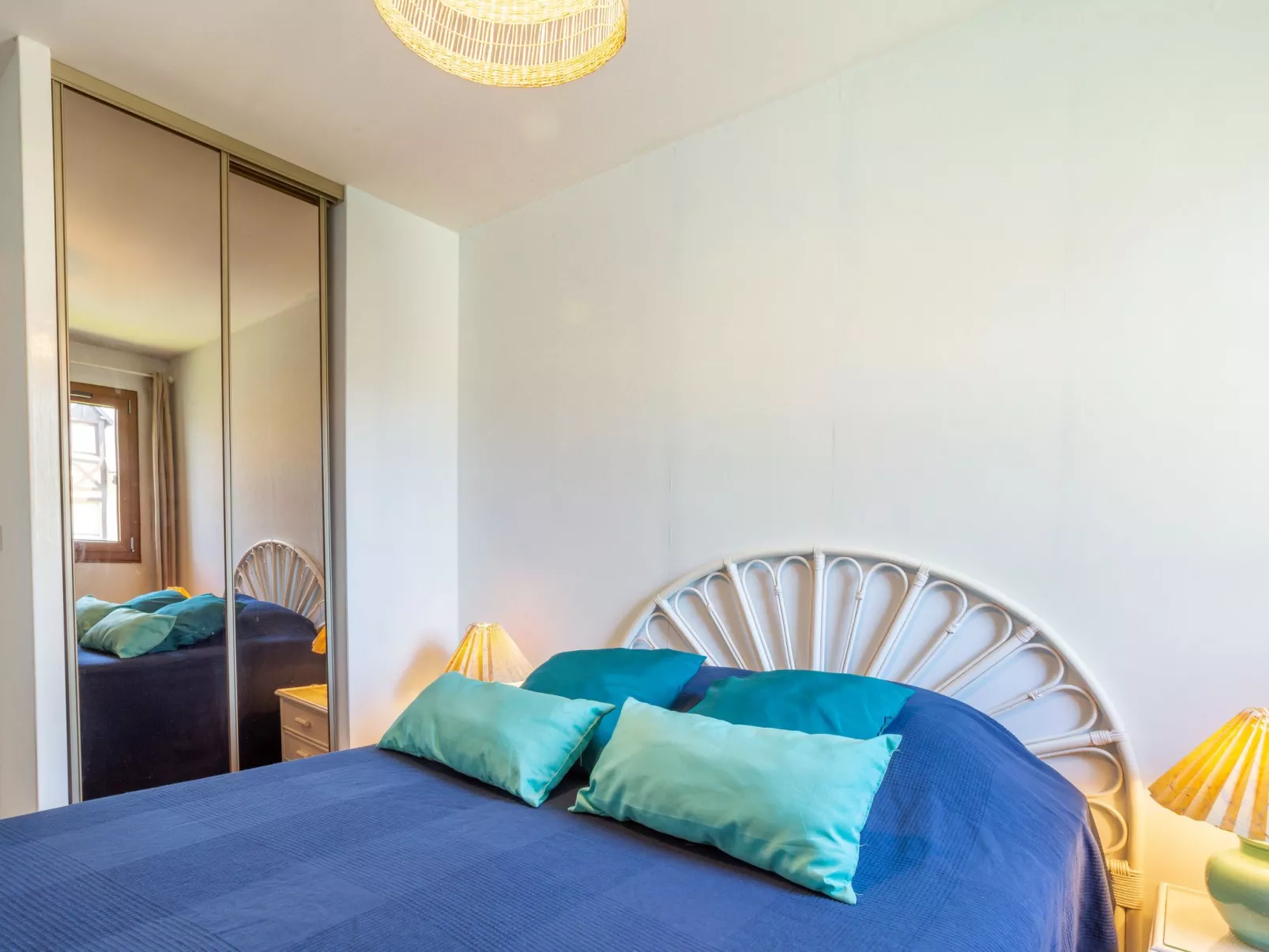 Le Clos Mathilde-Inside