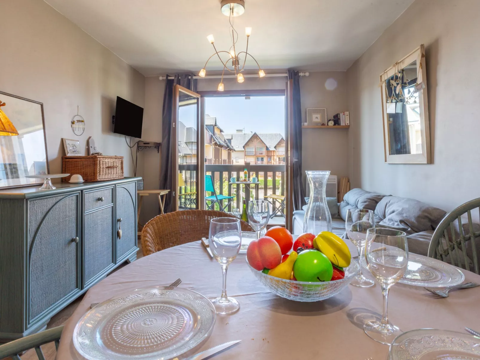 Le Clos Mathilde-Inside