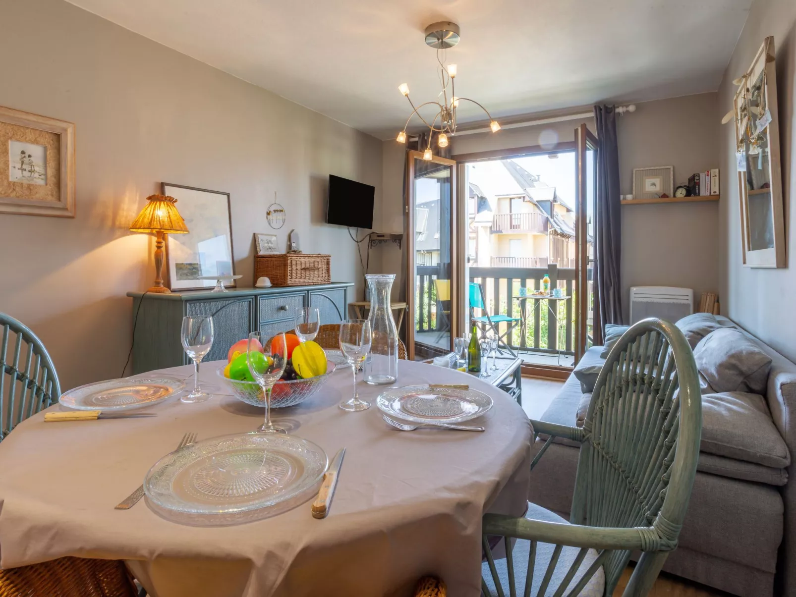 Le Clos Mathilde-Inside