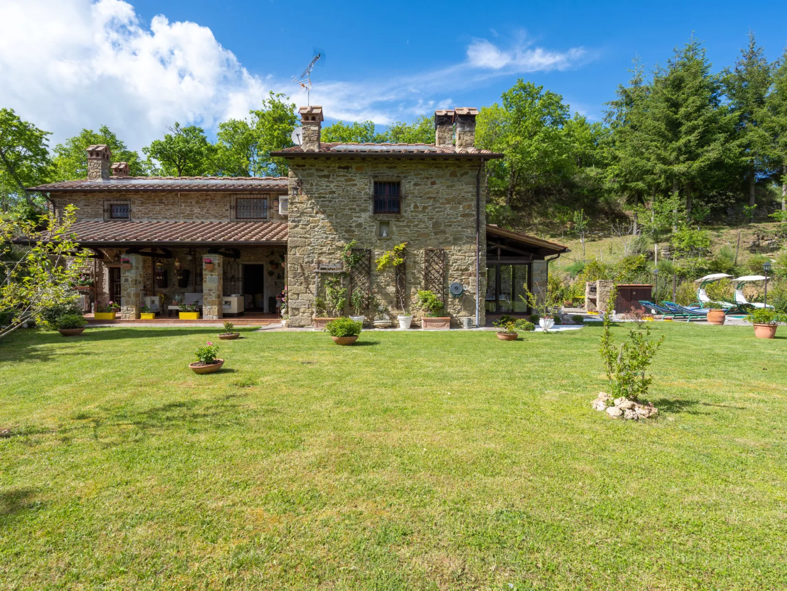 Podere Il Castello-Outside