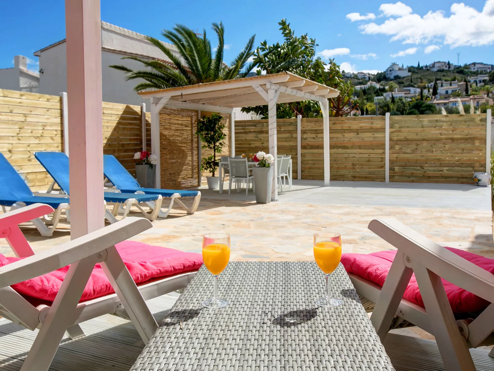 Villa Moreana-Outside
