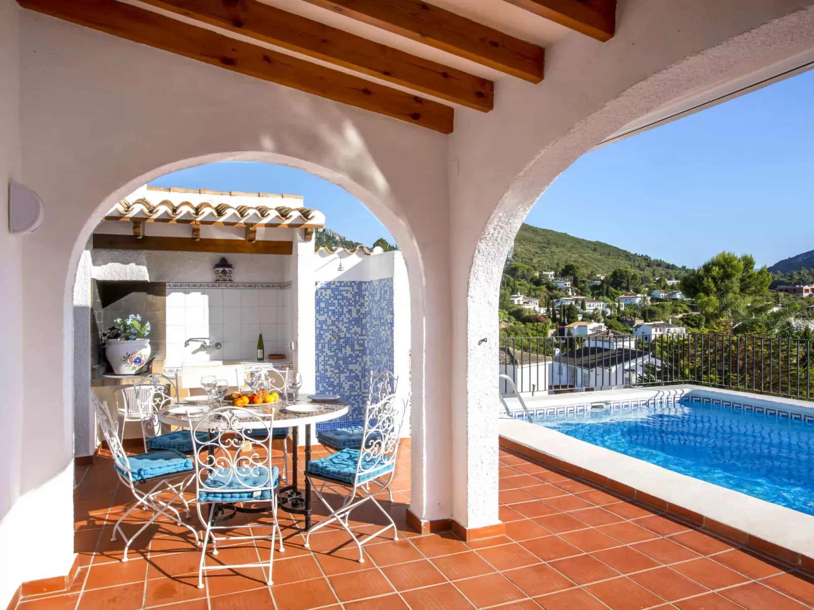 Villa Moreana-Outside
