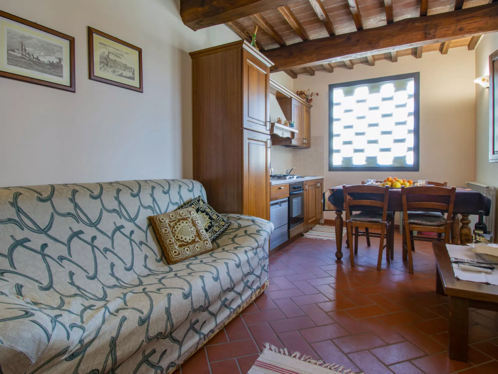 Leonardo - Borgo Fontana-Inside