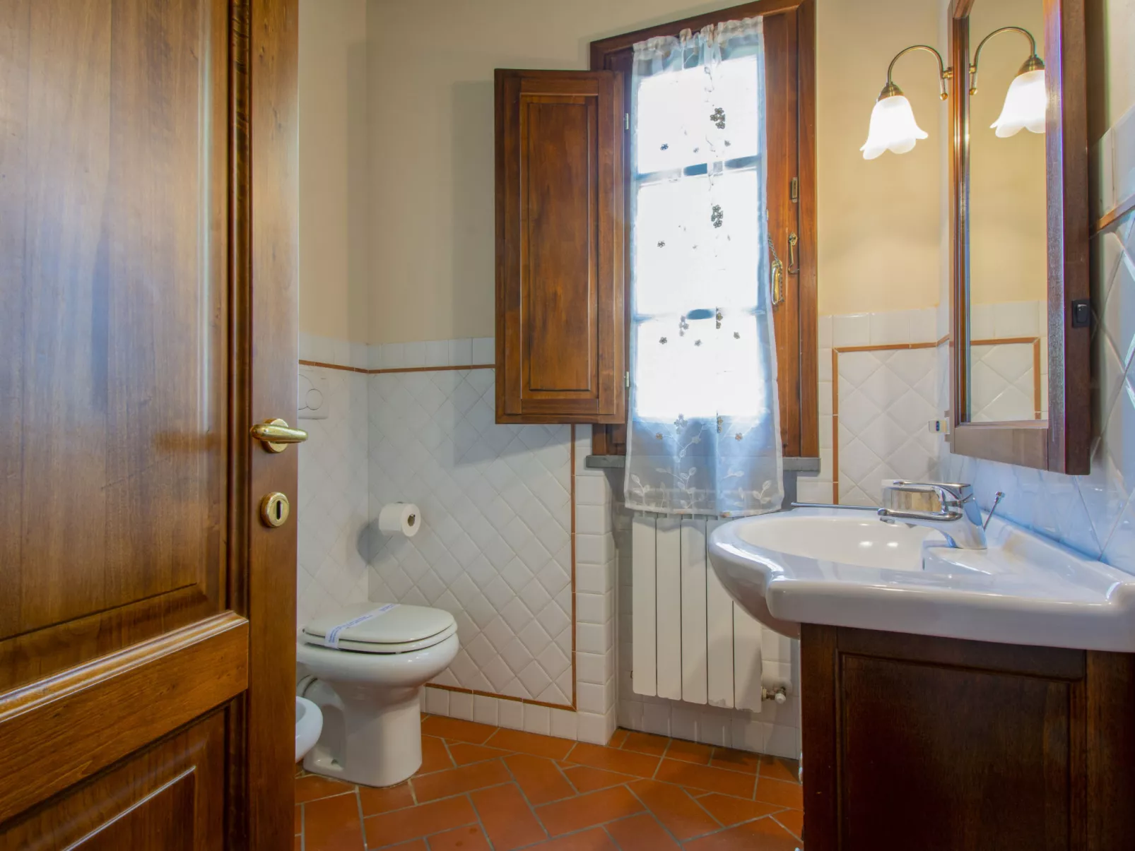Leonardo - Borgo Fontana-Inside