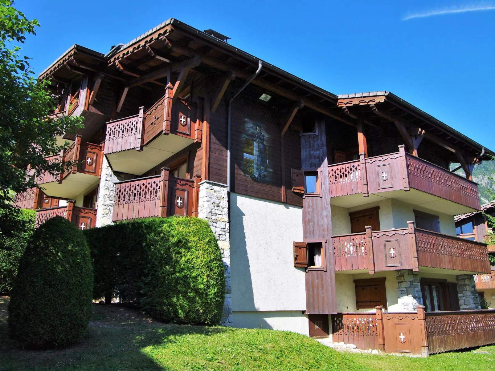 Les Hauts des Chavants --Outside