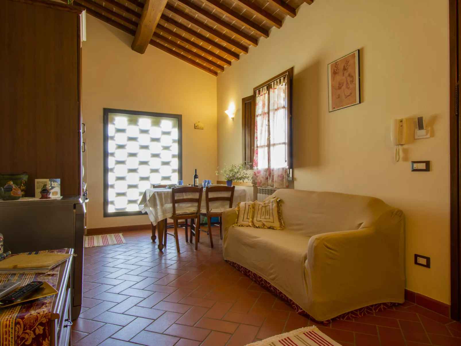 Borgo Fontana-Inside