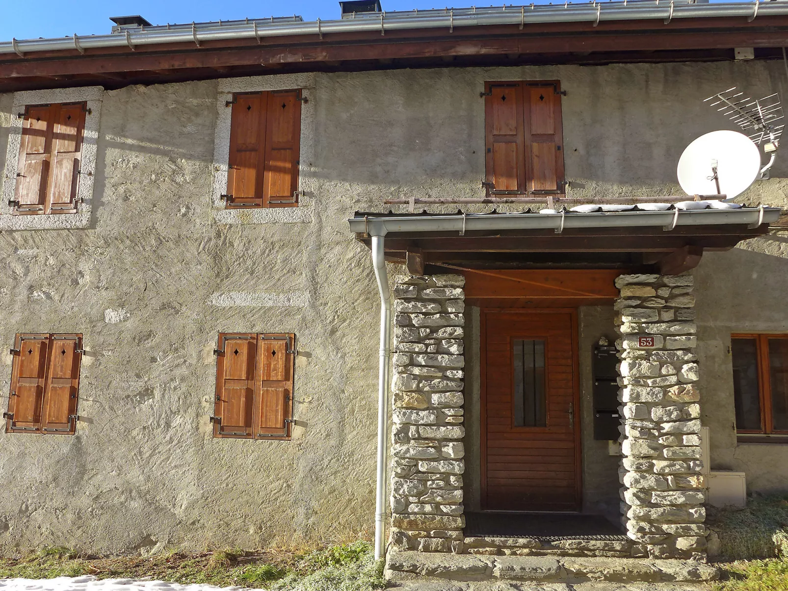 Chalet Le Tour-Outside