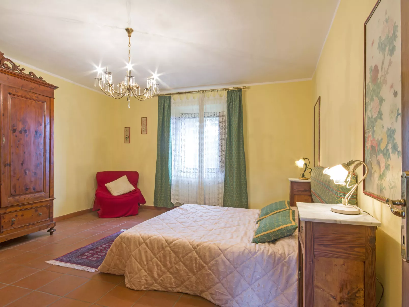 Villa Etrusca-Inside