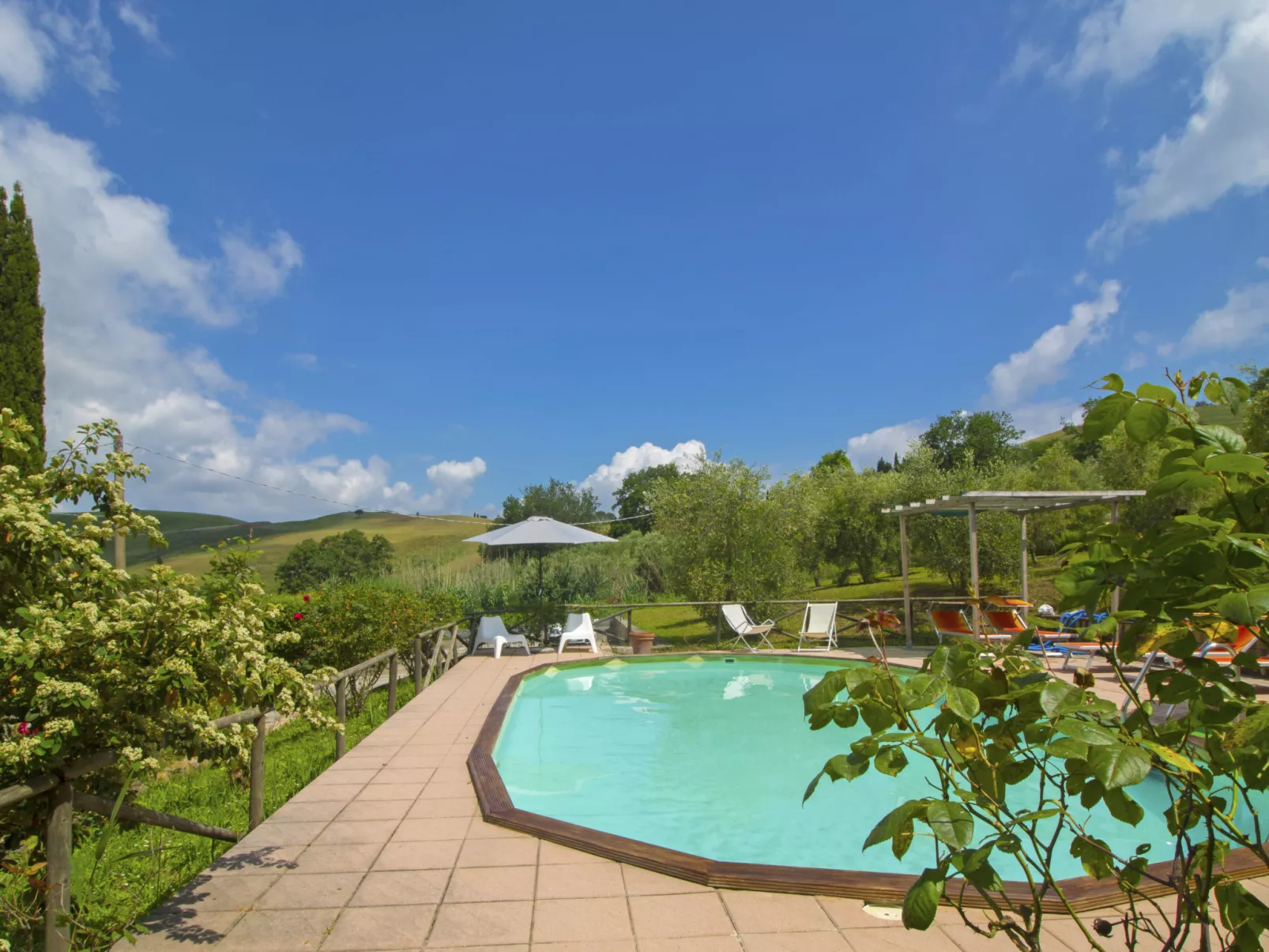 Villa Etrusca-Outside
