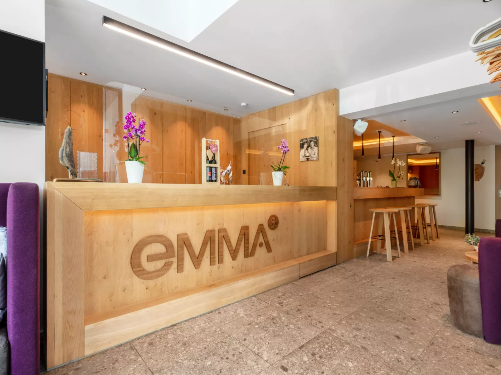 Emma Deluxe Aparthotel-Inside
