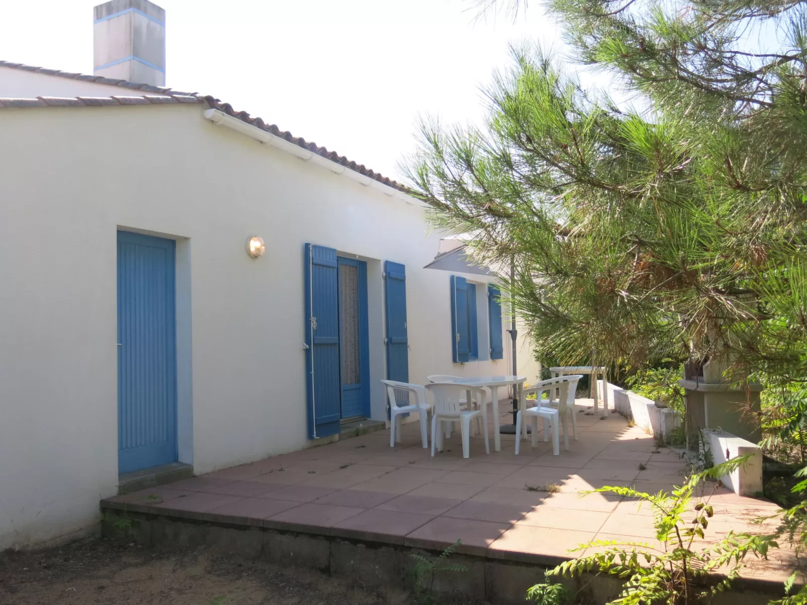 Les Tourteaux-Outside