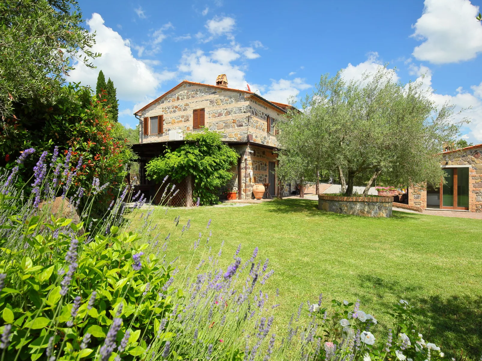 Val d'Orcia-Outside