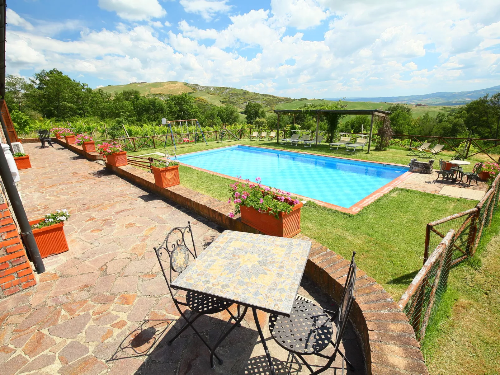 Val d'Orcia-Outside