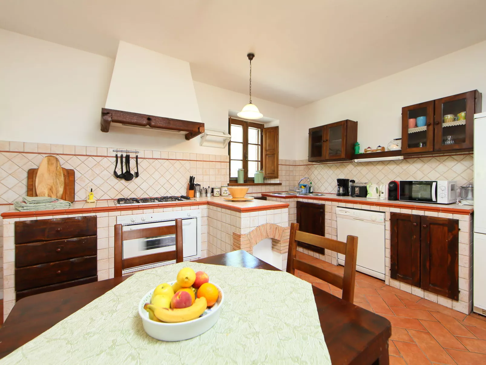 Val d'Orcia-Inside