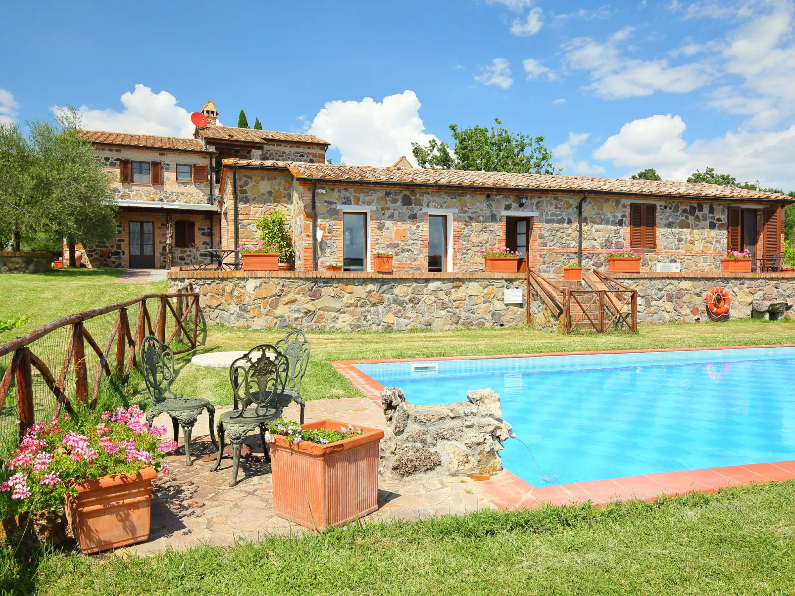 Val d'Orcia-Outside