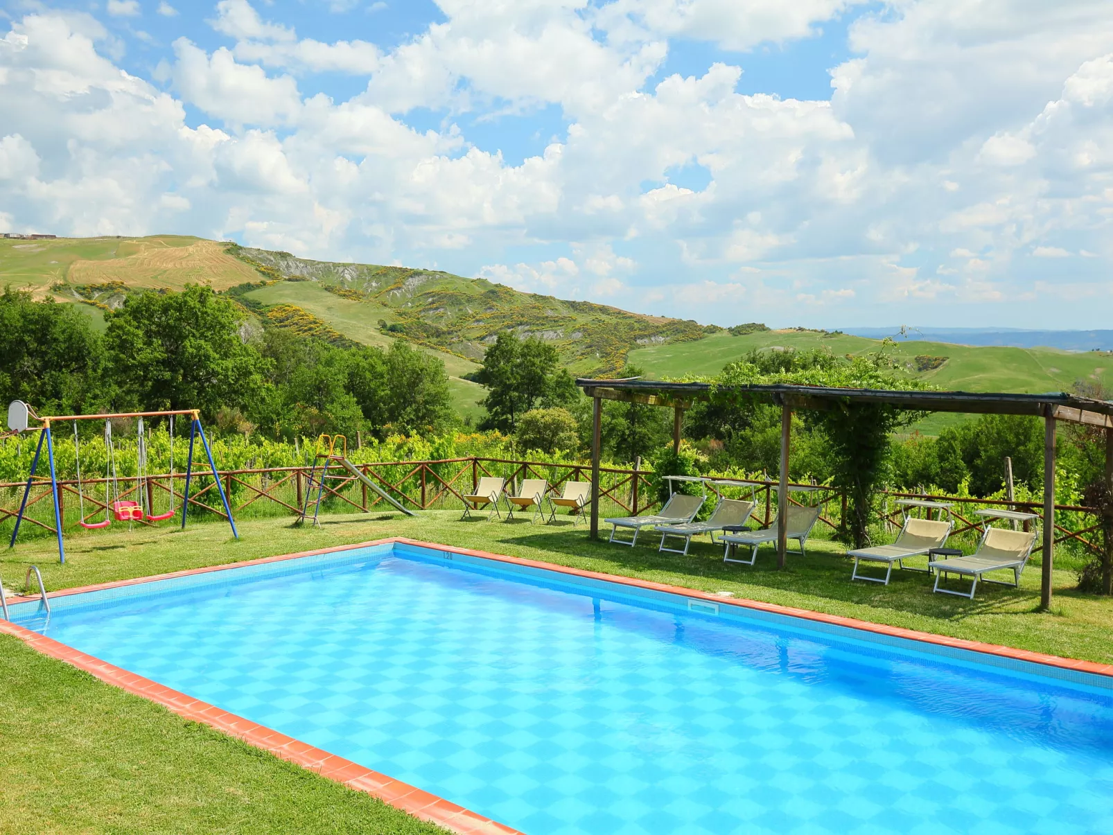 Val d'Orcia-Outside