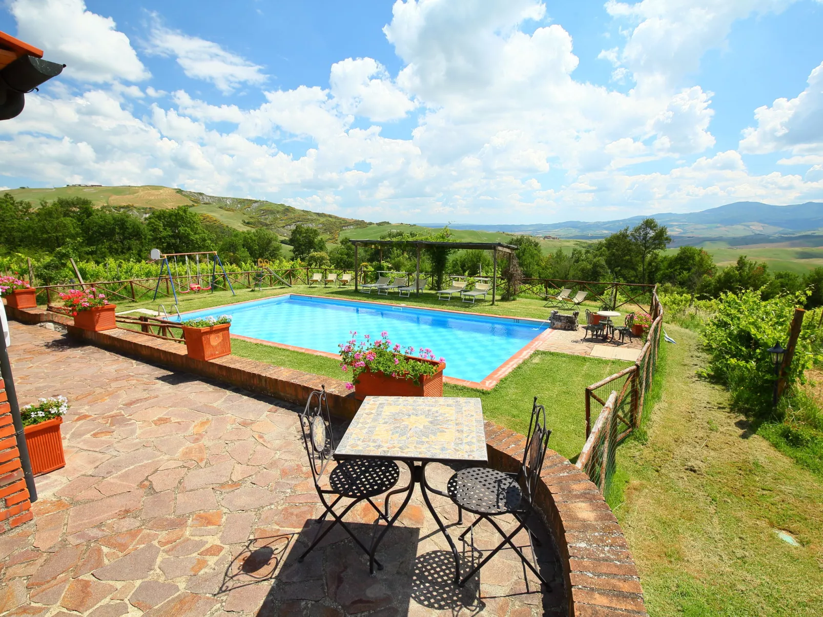 Val d'Orcia-Outside